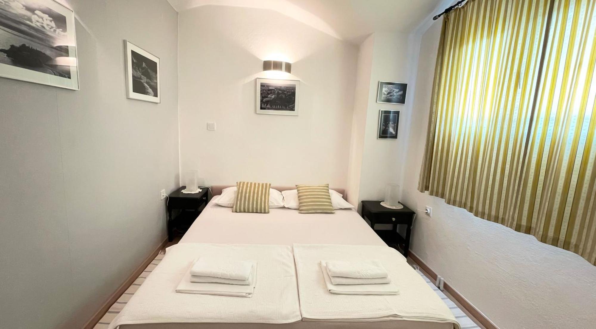Apartments Antonela Sveti Stefan Eksteriør bilde
