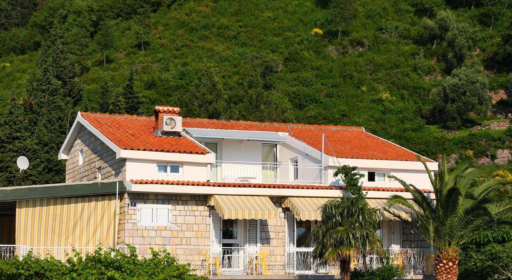 Apartments Antonela Sveti Stefan Eksteriør bilde