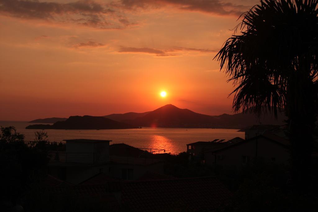 Apartments Antonela Sveti Stefan Eksteriør bilde